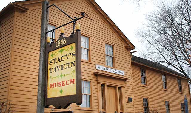 Stacey's Tavern Museum was a stagecoach stop for those traveling between Chicago and Galena.  